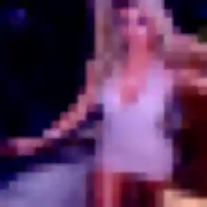 Photo sexy de Alix, 26 ans à Deville - plan discret