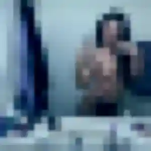 plan cul à Diou : photo de Samira, 24 ans - sans engagement
