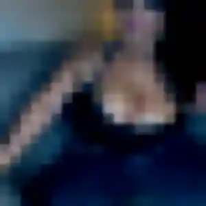 Contacte Wendy, 33 ans à Distré gratuitement