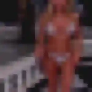 Marie-Ange, 24 ans, dispo pour plan cul à Divajeu