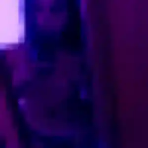 plan cul à Dommary-Baroncourt : photo de Valerie, 24 ans - sans engagement