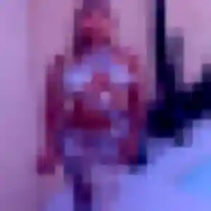 Photo privée de Romane, 30 ans à Dozulé - plan discret