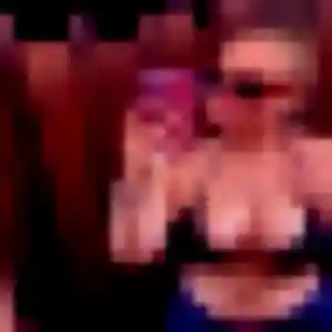 Découvre Elodie, 37 ans à Drouvin-le-Marais en privé