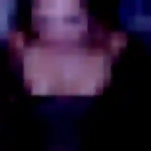 Leonore de Dun, 26 ans - plan cul discret
