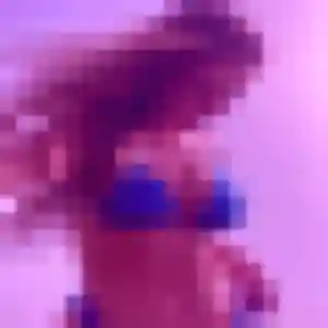 Yasmina, 32 ans, cherche un plan cul à Durdat-Larequille
