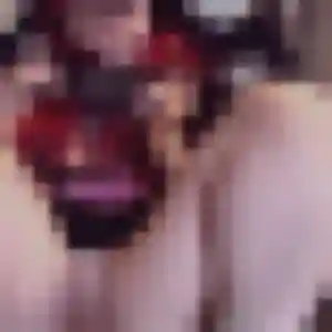 Colombe, 26 ans, en ligne à Écouflant pour une rencontre coquine