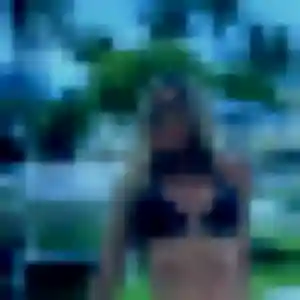 Photo de Rebecca à Englos (30 ans) - plan cul gratuit
