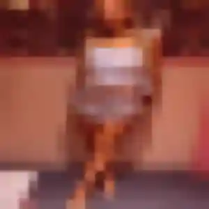 Melanie, femme de 33 ans veut plan cul à Épieds