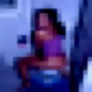 Daphne, 38 ans, cherche un plan cul à Epiniac