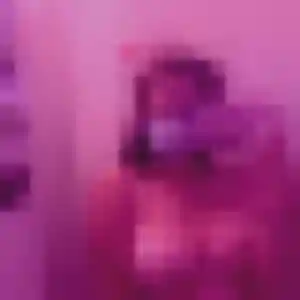 Charmante Agathe, 38 ans à Erquery - voir sa photo