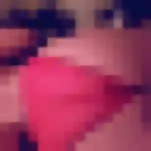 Mia, femme de 23 ans cherche plan cul à Escragnolles