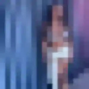 Contacte Estee, 44 ans à Étrœungt en privé