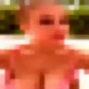 Brigitte, 34 ans, en ligne à Évans pour une rencontre coquine