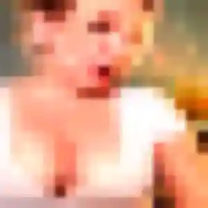 Anne-Charlotte, 35 ans, connectée à Falaise pour une rencontre coquine