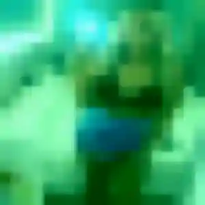 Photo exclusive de Salome, 25 ans à Farnay - plan discret