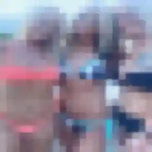 Laetitia, fille de 42 ans veut plan cul à Feldkirch