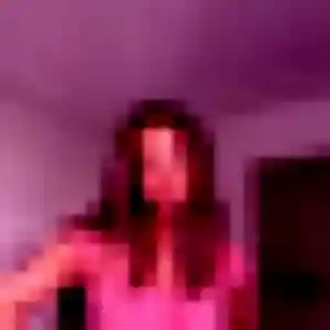 Sexy Azalee, 22 ans à Flêtre - découvrir son profil