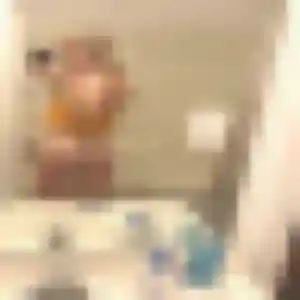 Geneve (25 ans) à Fleury-les-Aubrais propose une rencontre ce soir