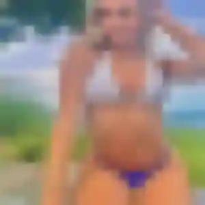 Photo de Celine à Fontaine-Fourches (42 ans) - plan cul discret