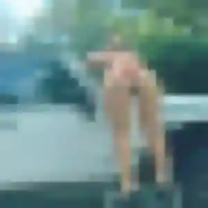 Viviane, fille de 25 ans veut plan cul à Fontaine-le-Port