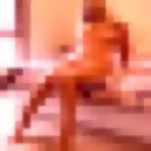 Anne-Charlotte, 36 ans, connectée à Fontenay pour un plan cul