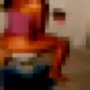 Cindy, fille de 23 ans propose plan cul à Fougerolles-du-Plessis