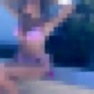Deborah, femme de 32 ans veut plan cul à Frasne