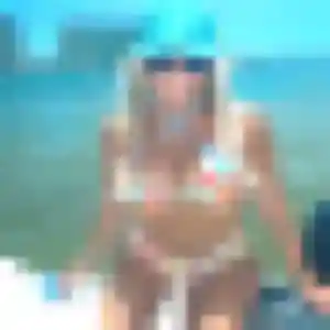 Ava (32 ans) à Frépillon cherche un plan cul maintenant