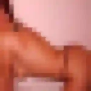 Contacte Vicky, 32 ans à Fresnes-en-Woëvre en privé