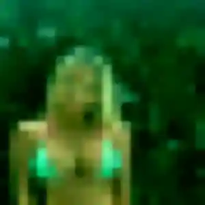 Ines, fille de 22 ans cherche plan cul à Froberville