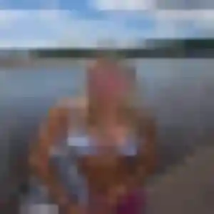 Celeste, femme de 28 ans propose plan cul à Frolois