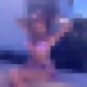 Contacte Dina, 29 ans à Garganvillar en privé