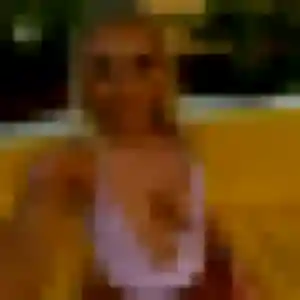 Photo de Celeste à Gelos (38 ans) - plan cul gratuit