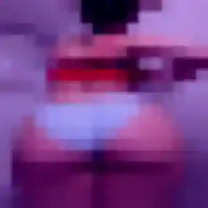 Salome, 25 ans, dispo pour plan cul à Genouilly
