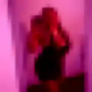 Rejoins Natacha, 24 ans à Glomel en t'inscrivant