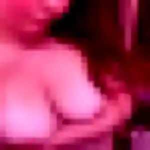Ursula, femme de 31 ans cherche plan cul à Gourlizon