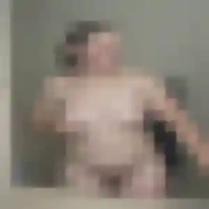 Axelle, 31 ans, disponible à Graveson pour un plan cul