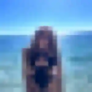 Belle Anne-Charlotte, 24 ans à Grenade - voir sa photo