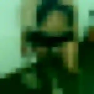 Laura, 27 ans, en ligne à Grentheville pour une rencontre coquine