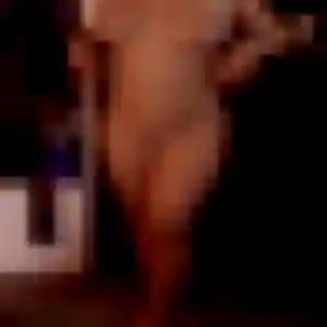 Hortense, 40 ans, connectée à Grosville pour une rencontre coquine