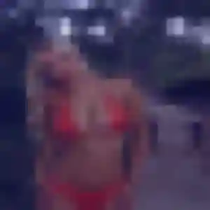 Wahiba, 32 ans, connectée à Gruchet-Saint-Siméon pour une rencontre coquine