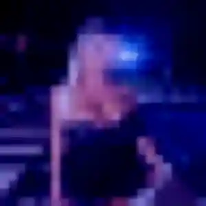 Lucienne, 27 ans, connectée à Gueux pour un plan cul