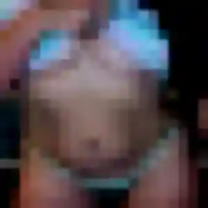 Alienor, 32 ans, en ligne à Hatrize pour un plan cul