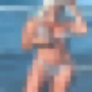 Photo privée de Anne-Charlotte, 43 ans à Hauteville-sur-Mer - rencontre sans lendemain