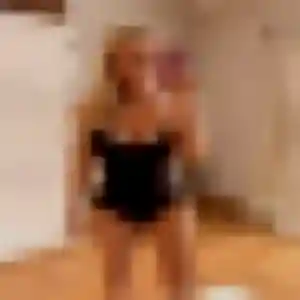 Contacte Agathe, 37 ans à Héloup en privé