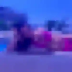 Blanche, 25 ans, connectée à Hénon pour une rencontre coquine