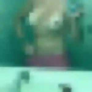 Brune, fille de 39 ans propose plan cul à Heugas