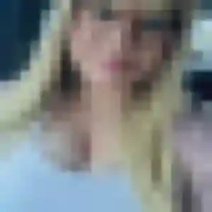 plan cul à Humes-Jorquenay : photo de Catherine, 22 ans - accès libre