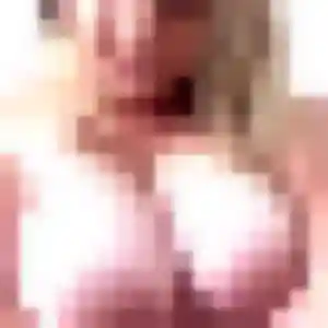 Muriel, 29 ans, disponible à Illies pour une rencontre coquine