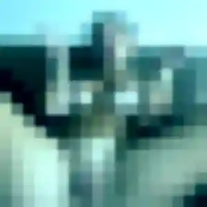 Photo de Marie-Helene à Ivoy-le-Pré (32 ans) - plan cul discret